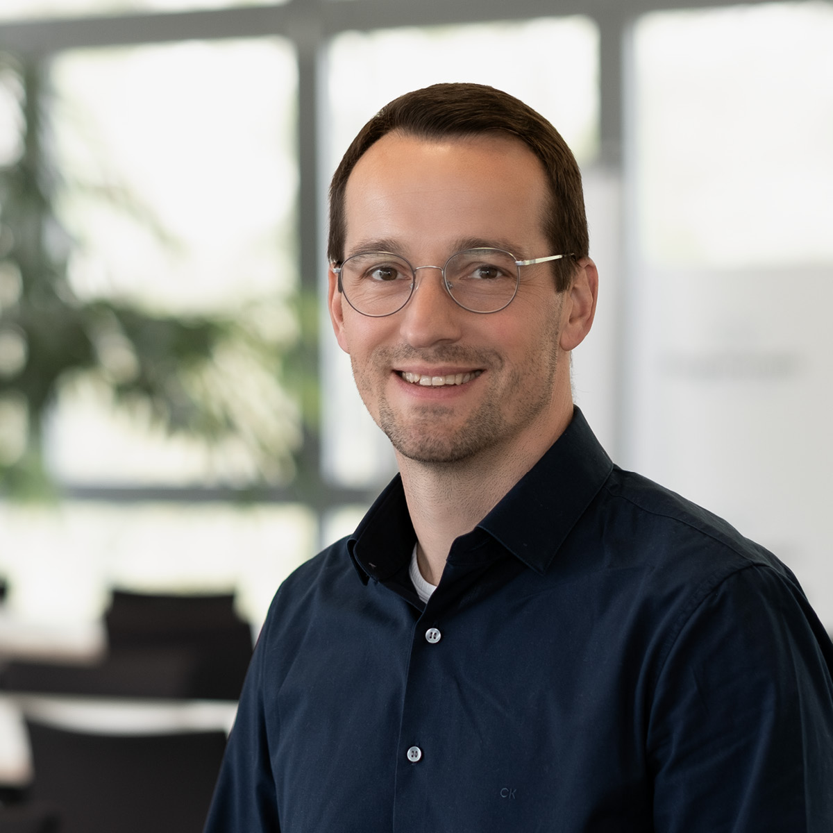 Ansprechpartner/innen